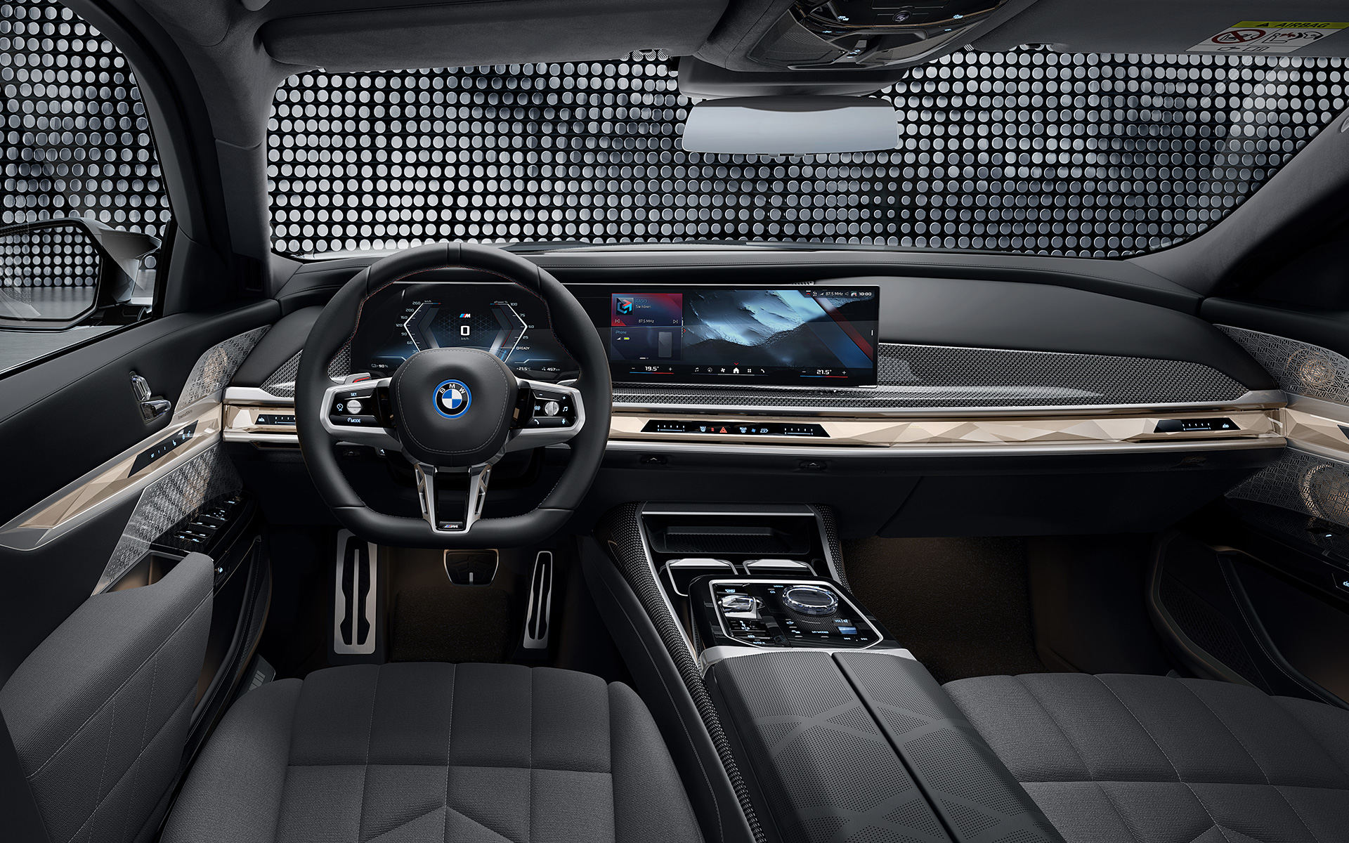 BMW i7 M70 xDrive Sedan, G70, cockpit